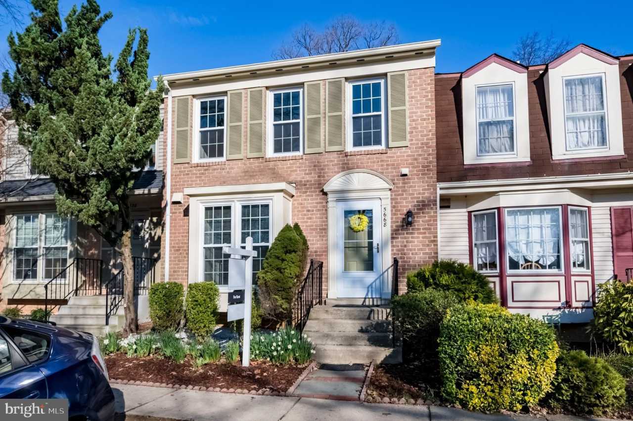 5668 RIDGE VIEW Drive