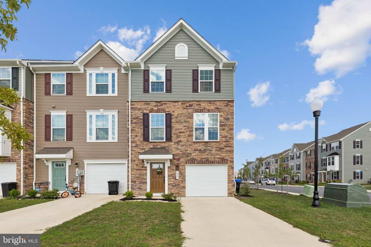 274 DOCTOR ANDREWS Way