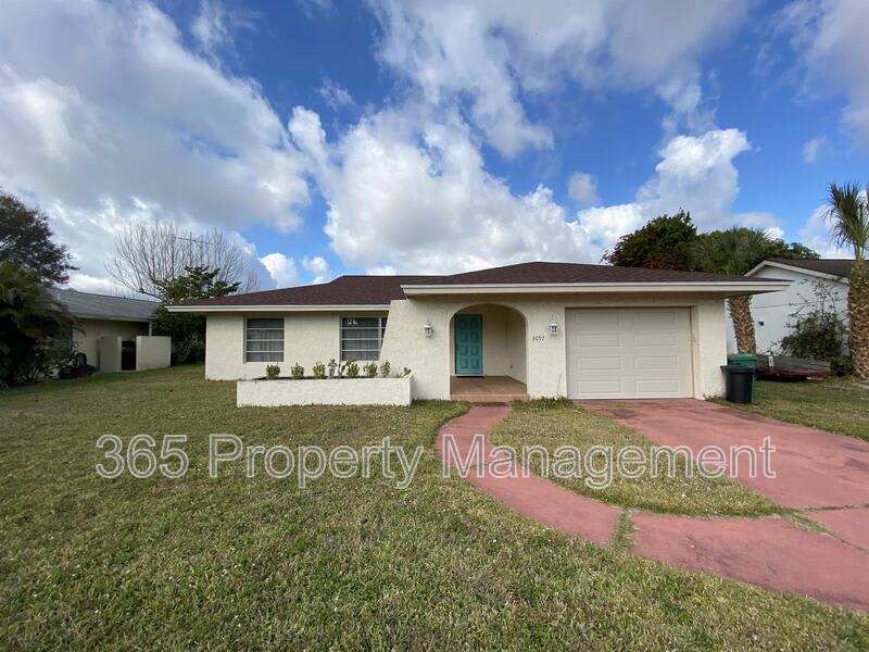 3097 Conway Boulevard