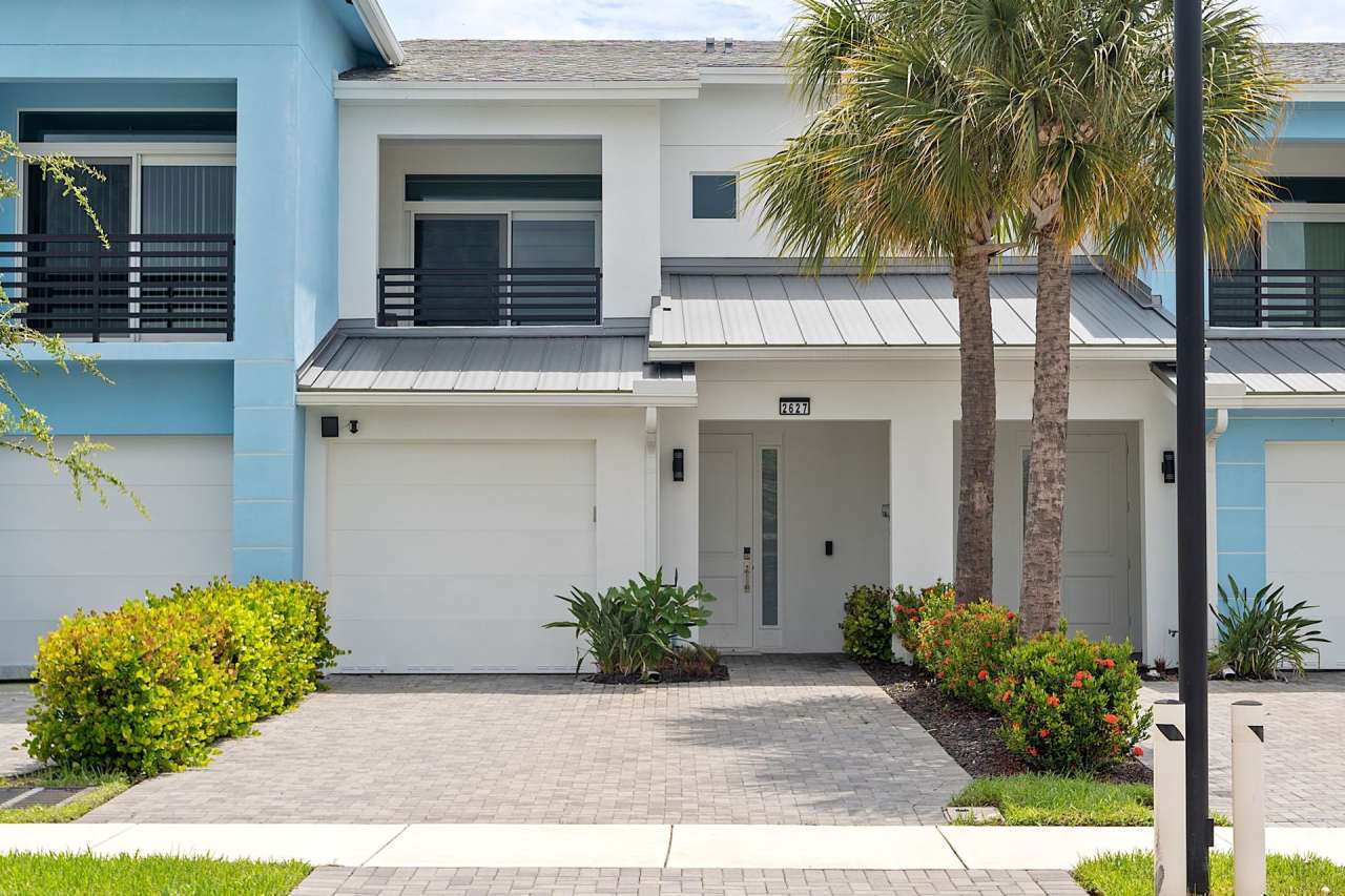 Frederick Isles Townhomes - Delray Beach