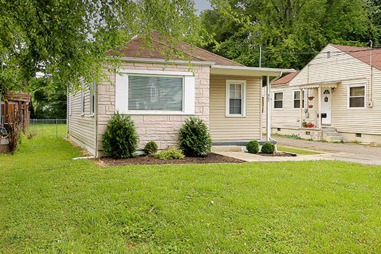 Newly Renovated 2 Bedroom Ranch