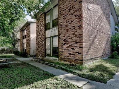 1101 Bois D'Arc Street - B