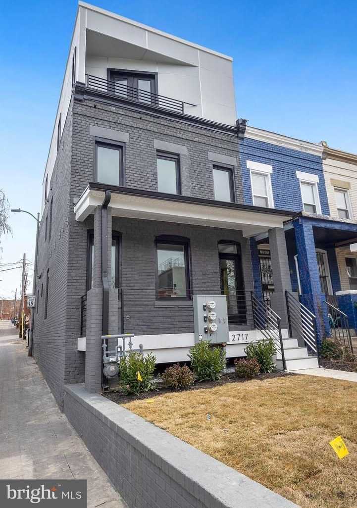 Columbia Heights 2BR 2BA w/Parking  Private Patio Garden