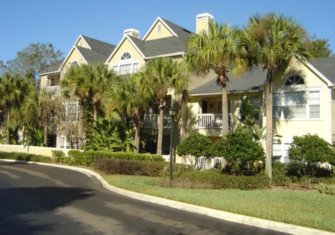 2br/2ba Second Floor Tradewinds Condo!