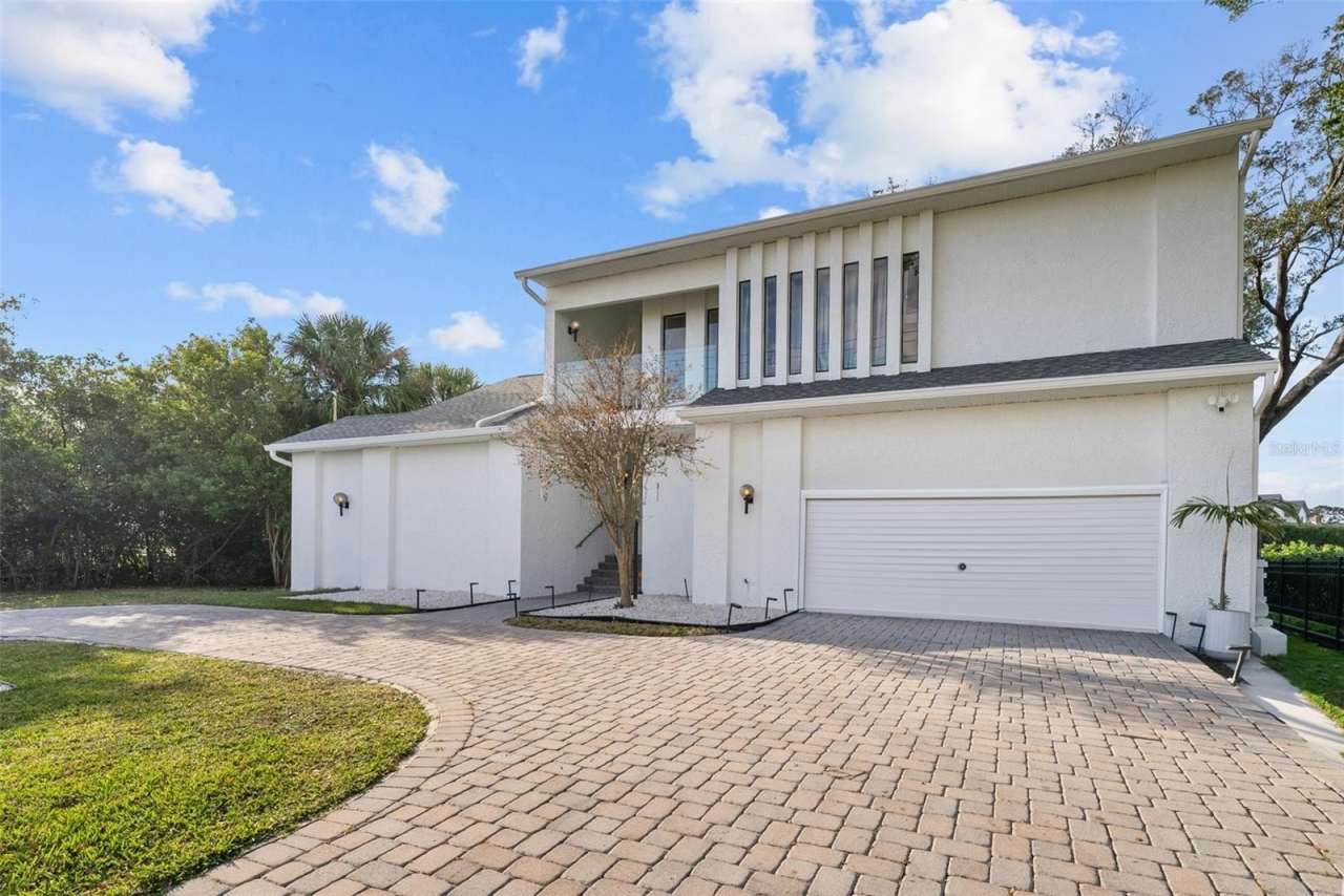 746 S DAVIS BOULEVARD