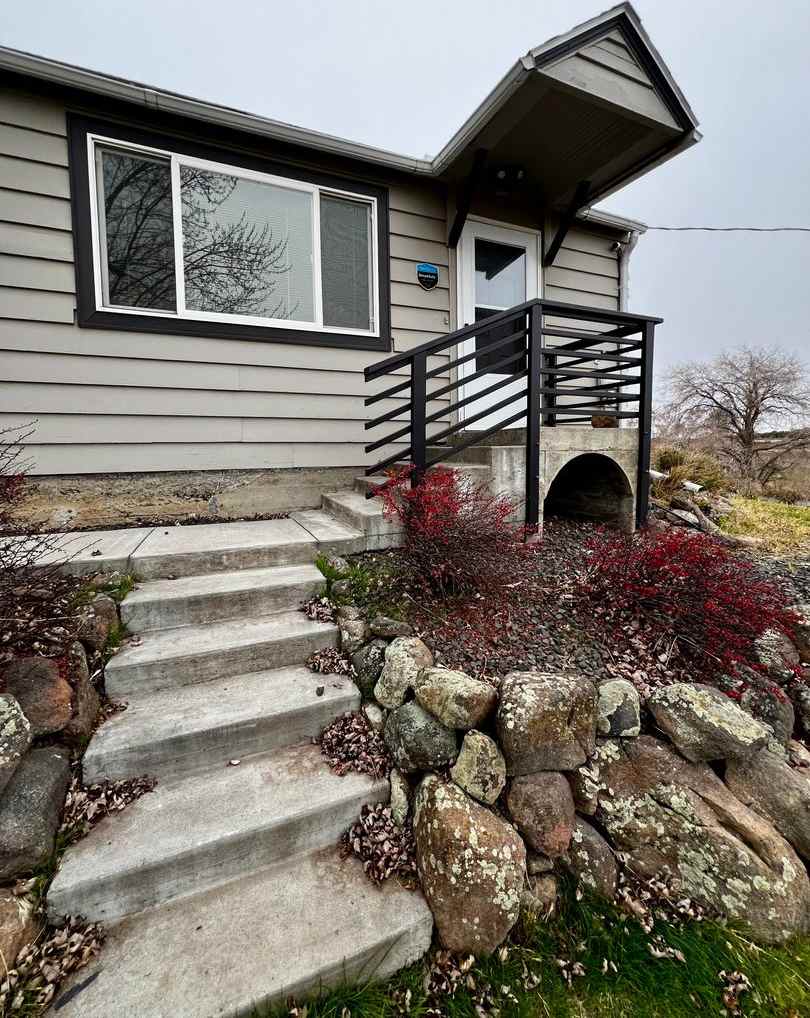 261 Wilcox Road - Tieton WA