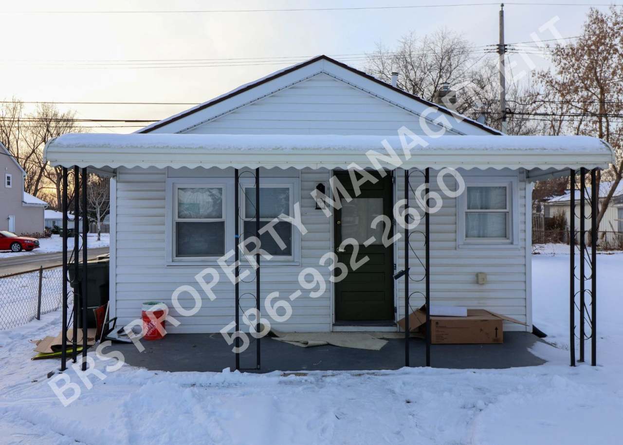 1 Bed, 1 Bath House In Rochester Hills