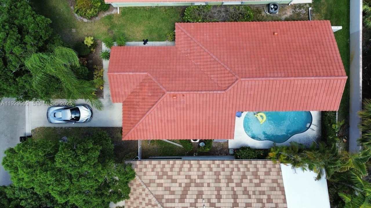 2177 SW Olympic Club Ter