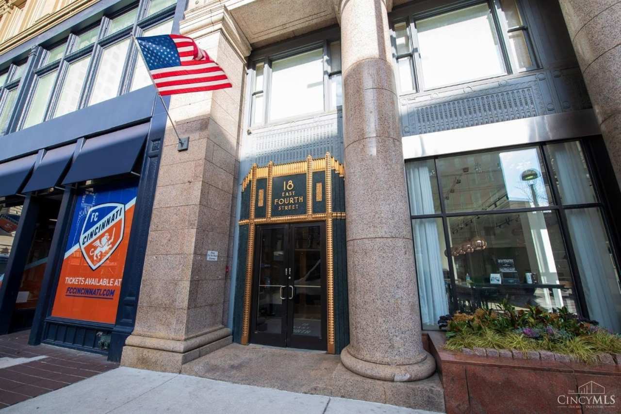 18 E Fourth Street unit: 501