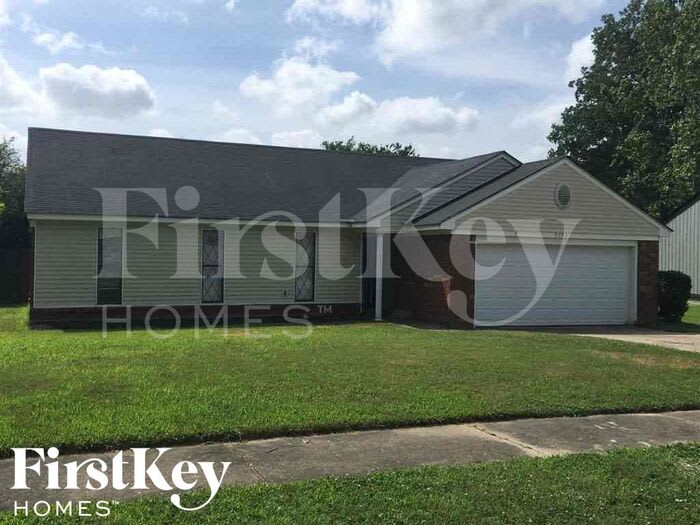 4393 Indian Trail Drive