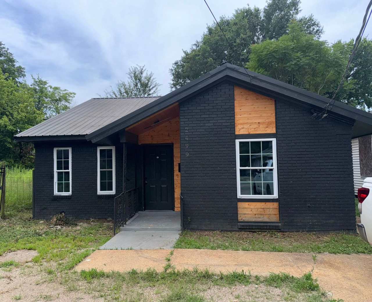 NO SECURITY DEPOSIT! New Rental Opportunity in Memphis!