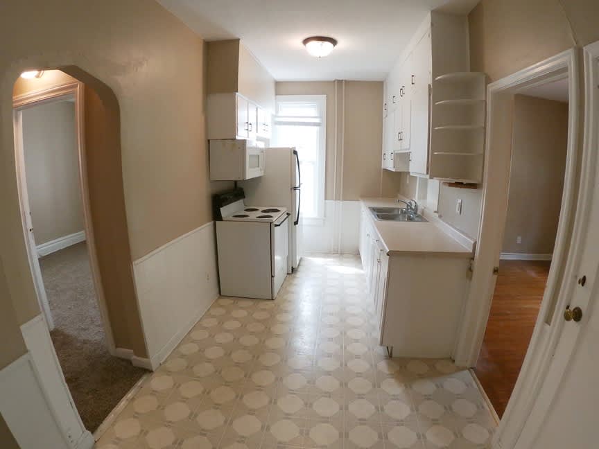 527 6th Avenue Southwest - 1