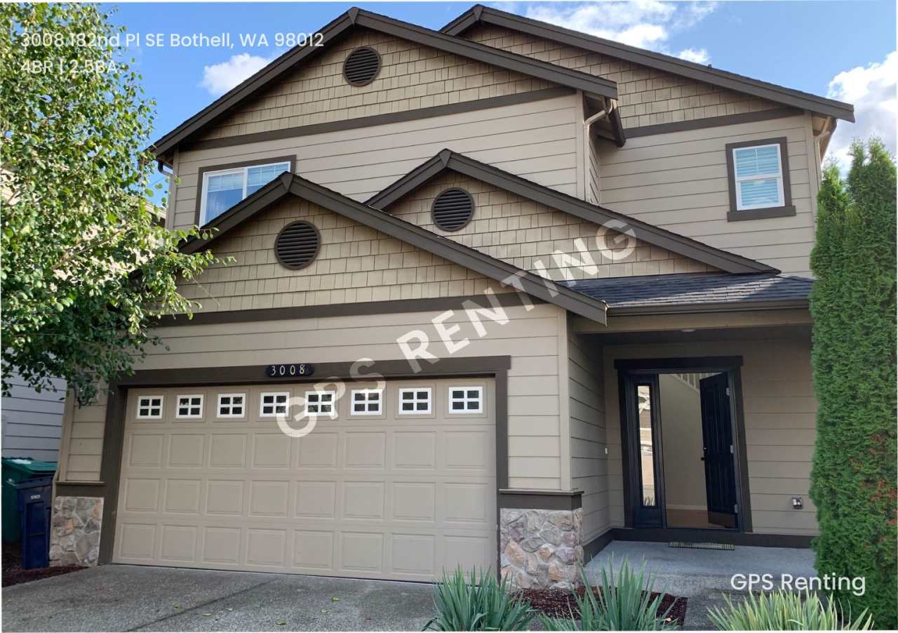 Charming 4 bedroom Single Family Home