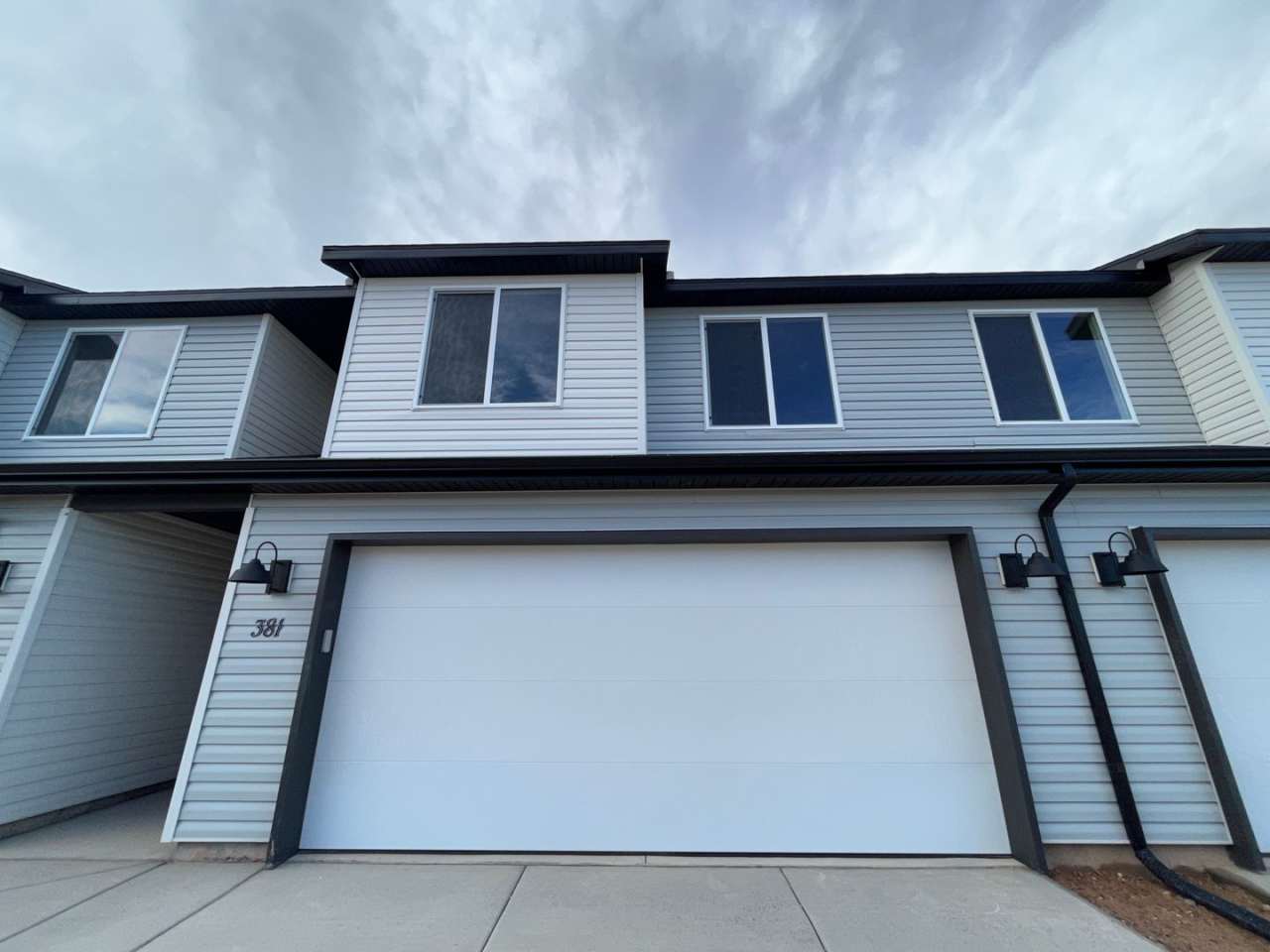 Northfield Townhome!!