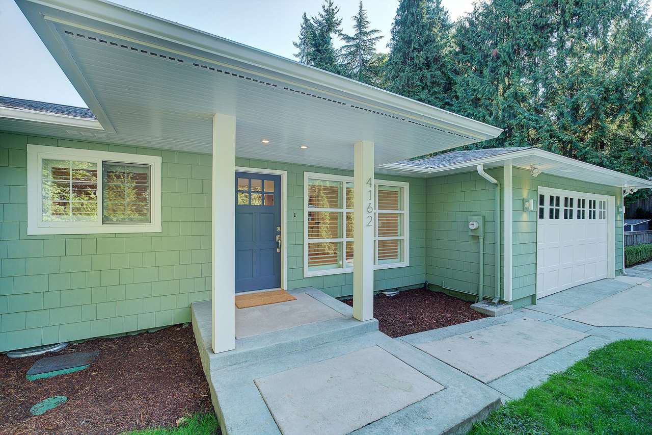 3bd/2ba Mercer Island Home