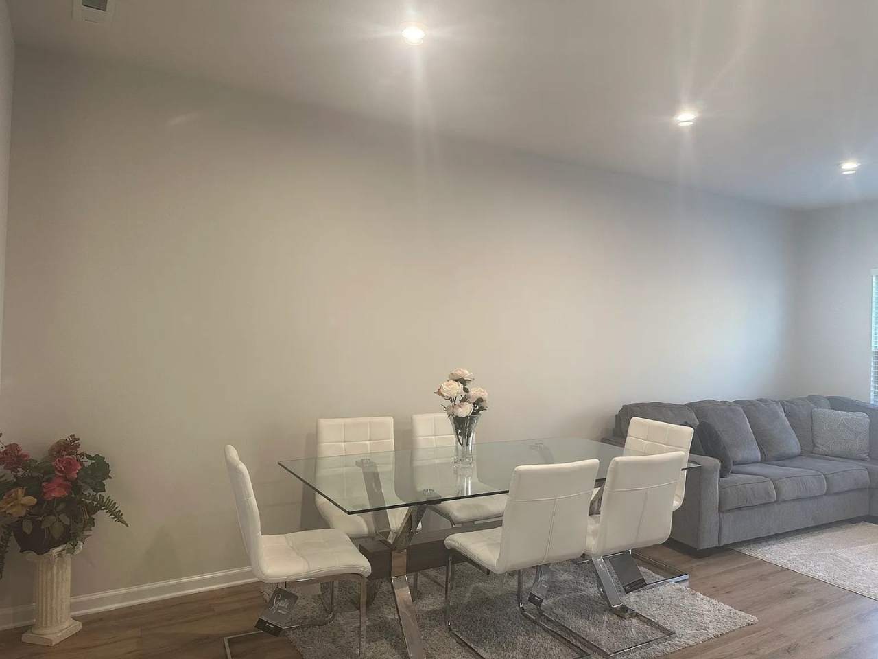 Room in 4 Bedroom Home at Poplar Leaf Way