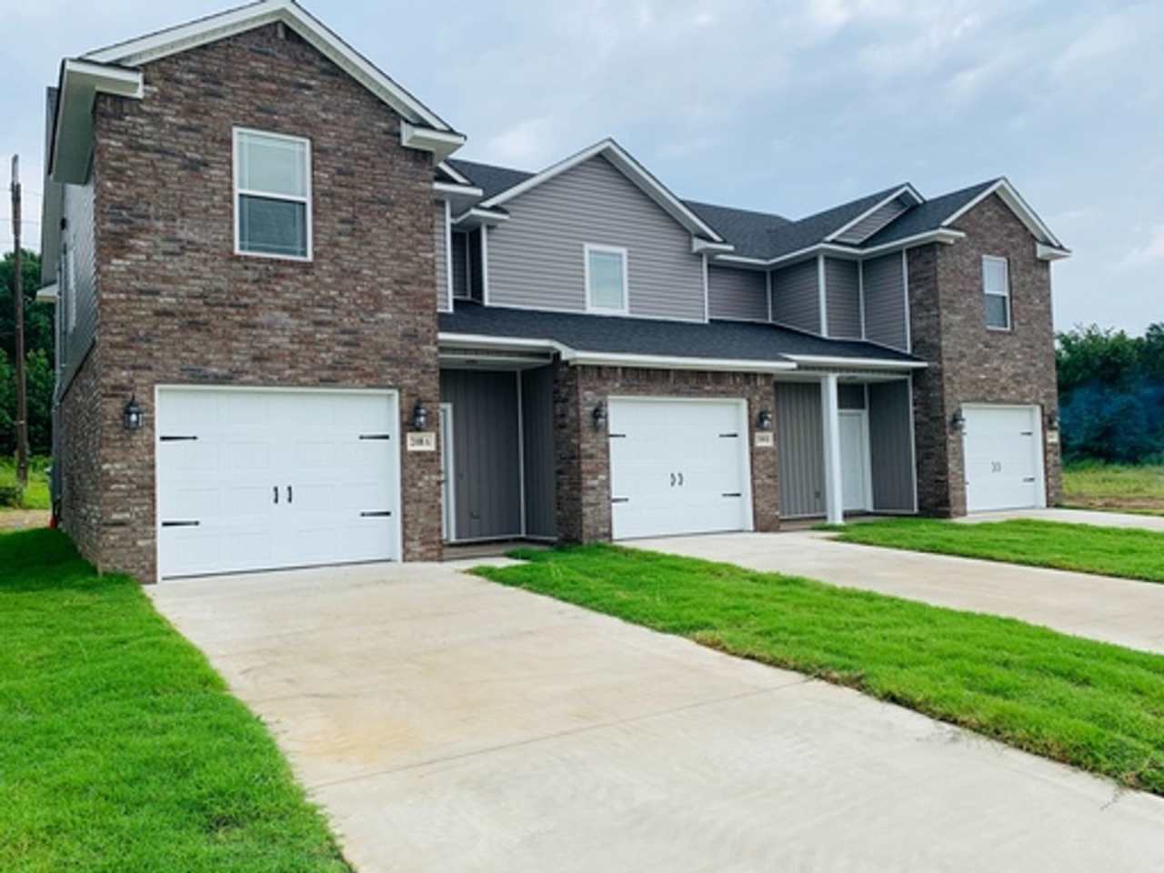 2 bedroom townhome - Coming Available Mid January