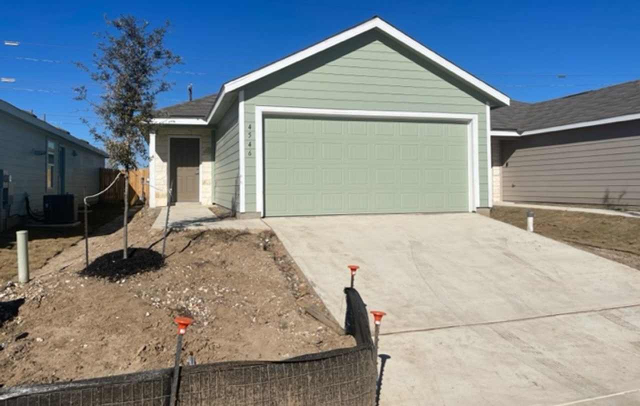 Coming Soon-Newly Built  Modern - 4 Bedroom 2 Bath in new Thea Meadows subdivision SE San Antonio