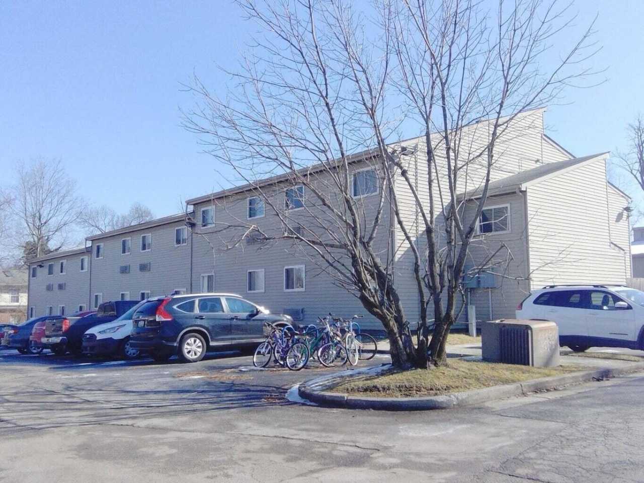 562 Woodland Avenue unit: 13