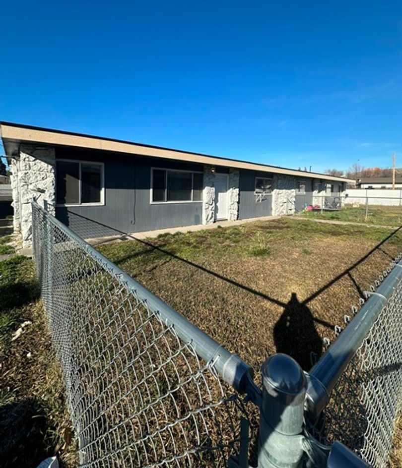 3 Bedroom Duplex with Carport