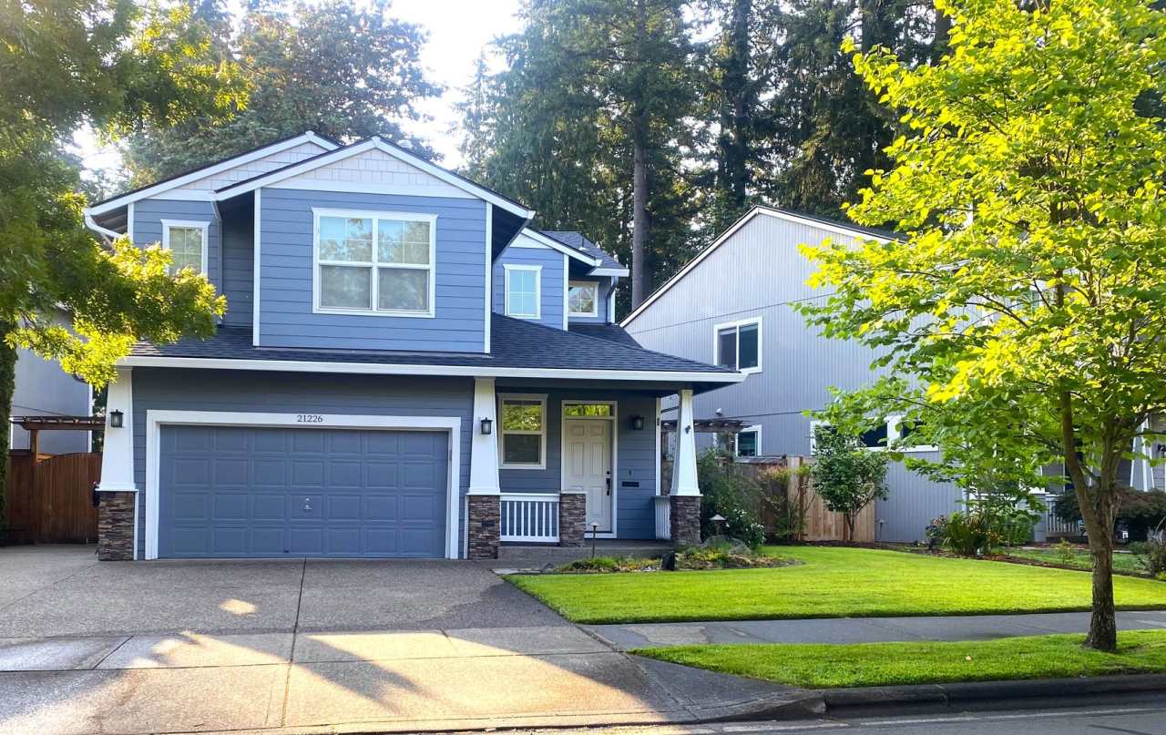 Beautiful Sherwood Home backs to Greenspace, Walking Distance to The Ridges! Entertainer's Backyard  More!