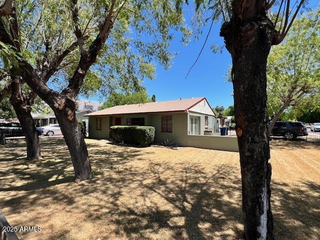 1321 S COLLEGE Avenue