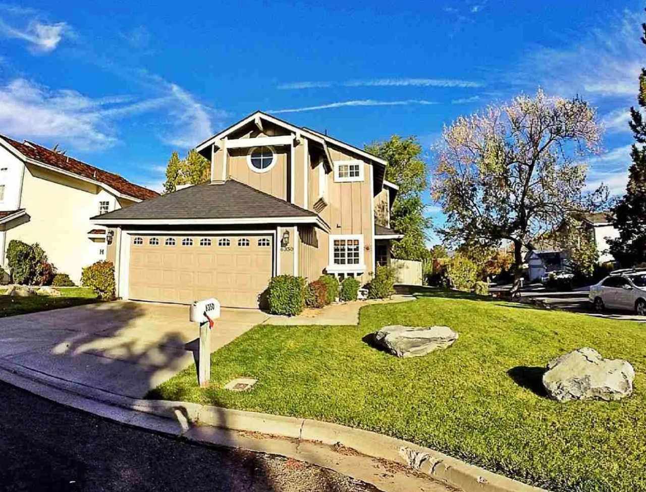 Unlock Your Next Adventure! Gorgeous 3-bd/2.5-ba Available NOW in SW Reno!