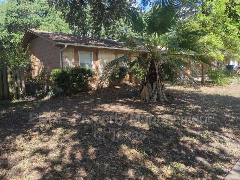 5204 Peppertree Pkwy