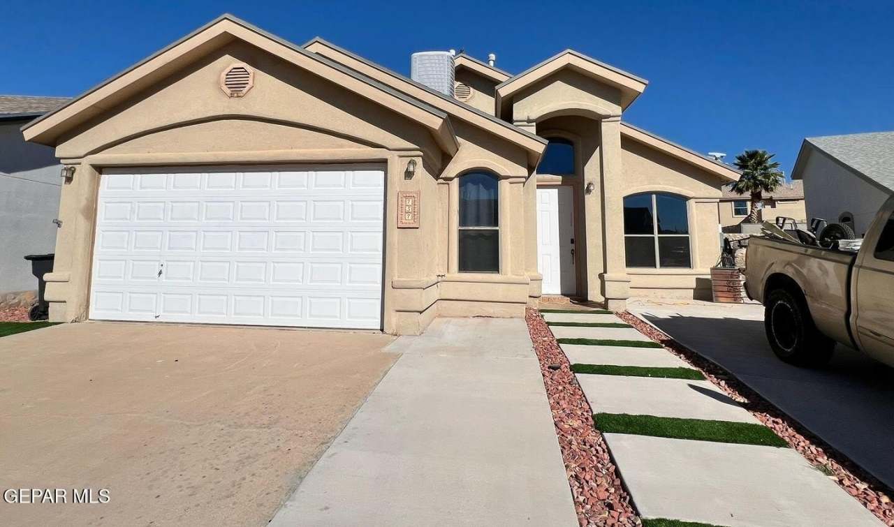 757 DESERT STAR Drive