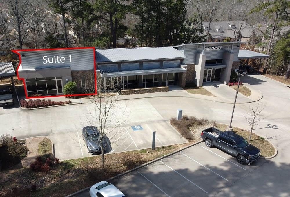 5763 Eagles Nest Boulevard