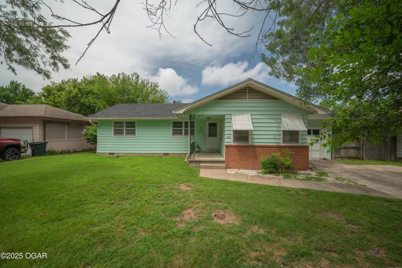 3010 Missouri Avenue