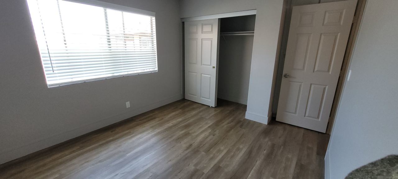 Newly Remodeled 2 bed 2 bath at Pinecrest Apartments