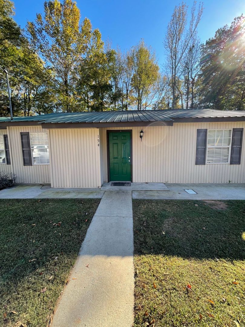 Just Plain Good Living!