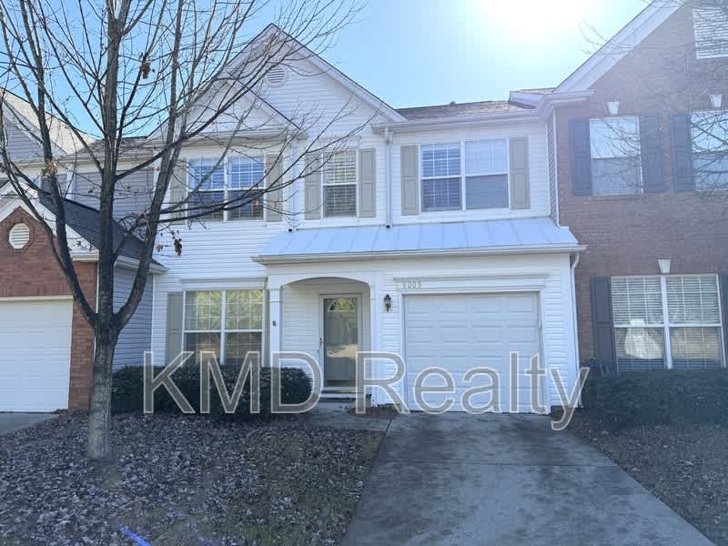 8005 Flanders Street