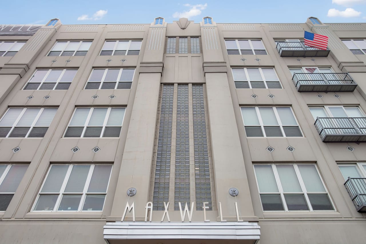 The Maxwell Apartments