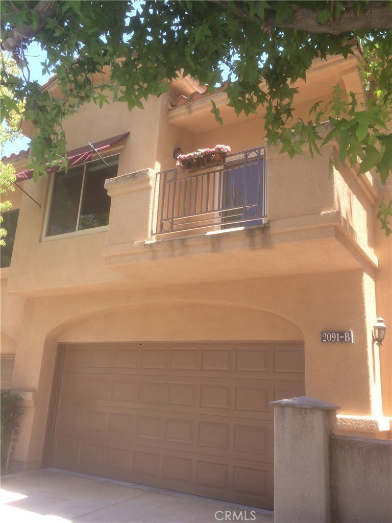 2091 Lake Shore Drive