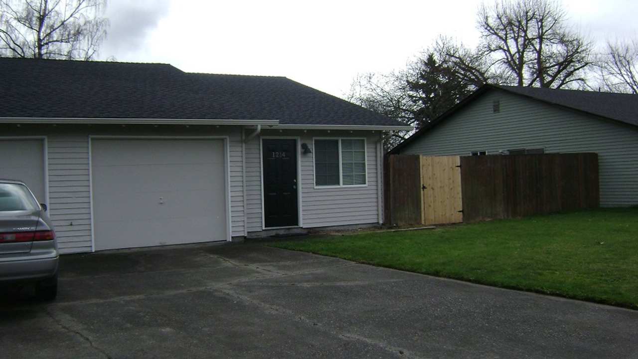 Downtown Puyallup Duplex