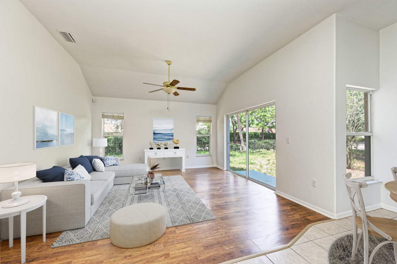 3219 58th Terrace East