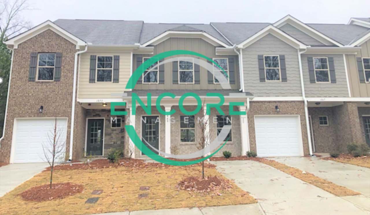 3 Bedroom Townhome in Jonesboro!