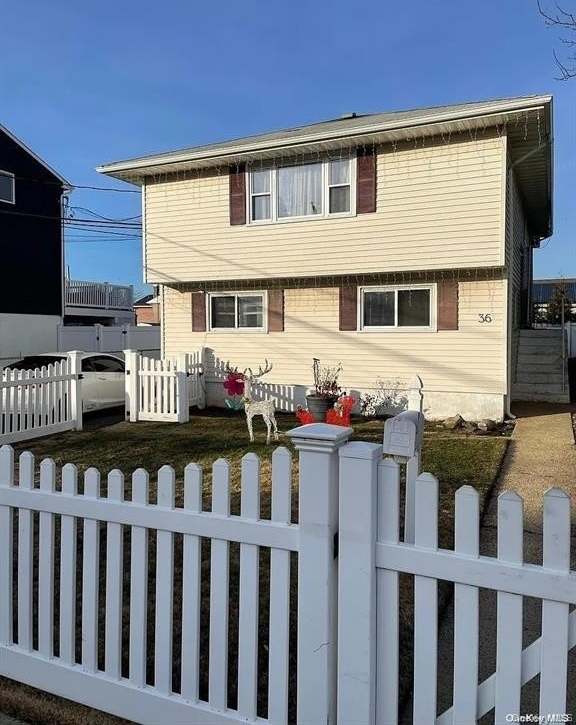 36 Radcliffe Road unit: 1