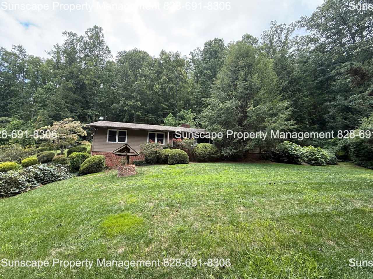 Spacious home in Fairview NC