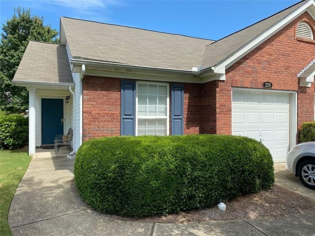 229 Cottonwood Creek Circle Circle