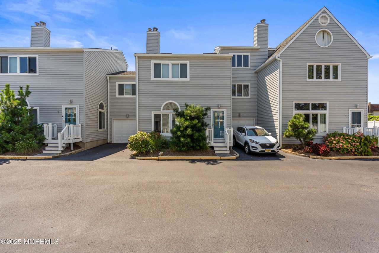 450 Ocean Boulevard unit: 8