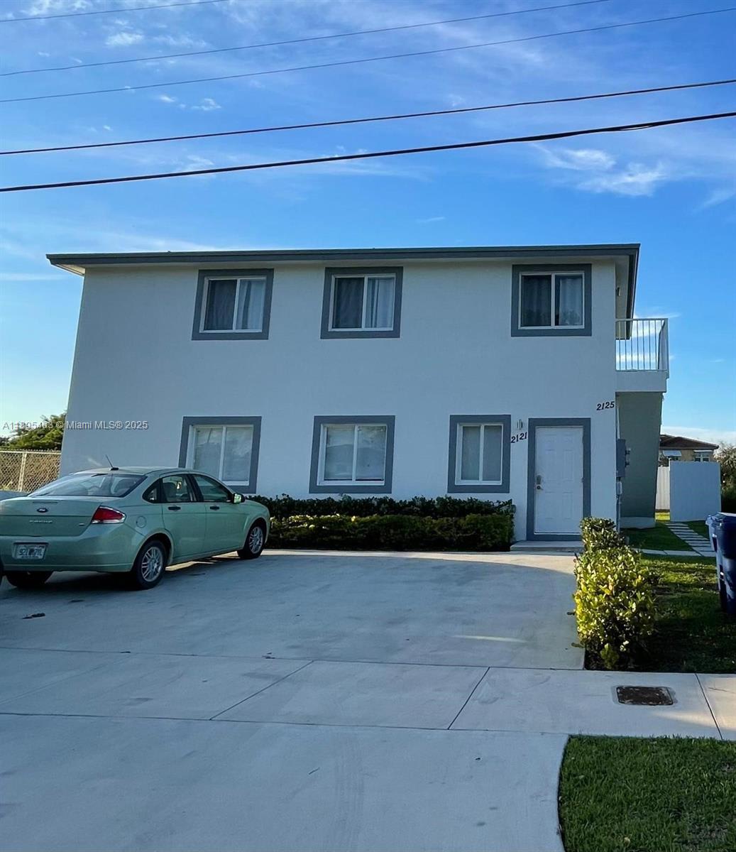 2121 Northwest 72nd Street