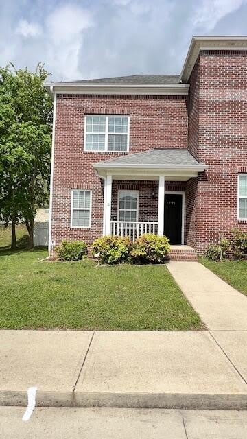 1721 New Castle Drive Drive NE