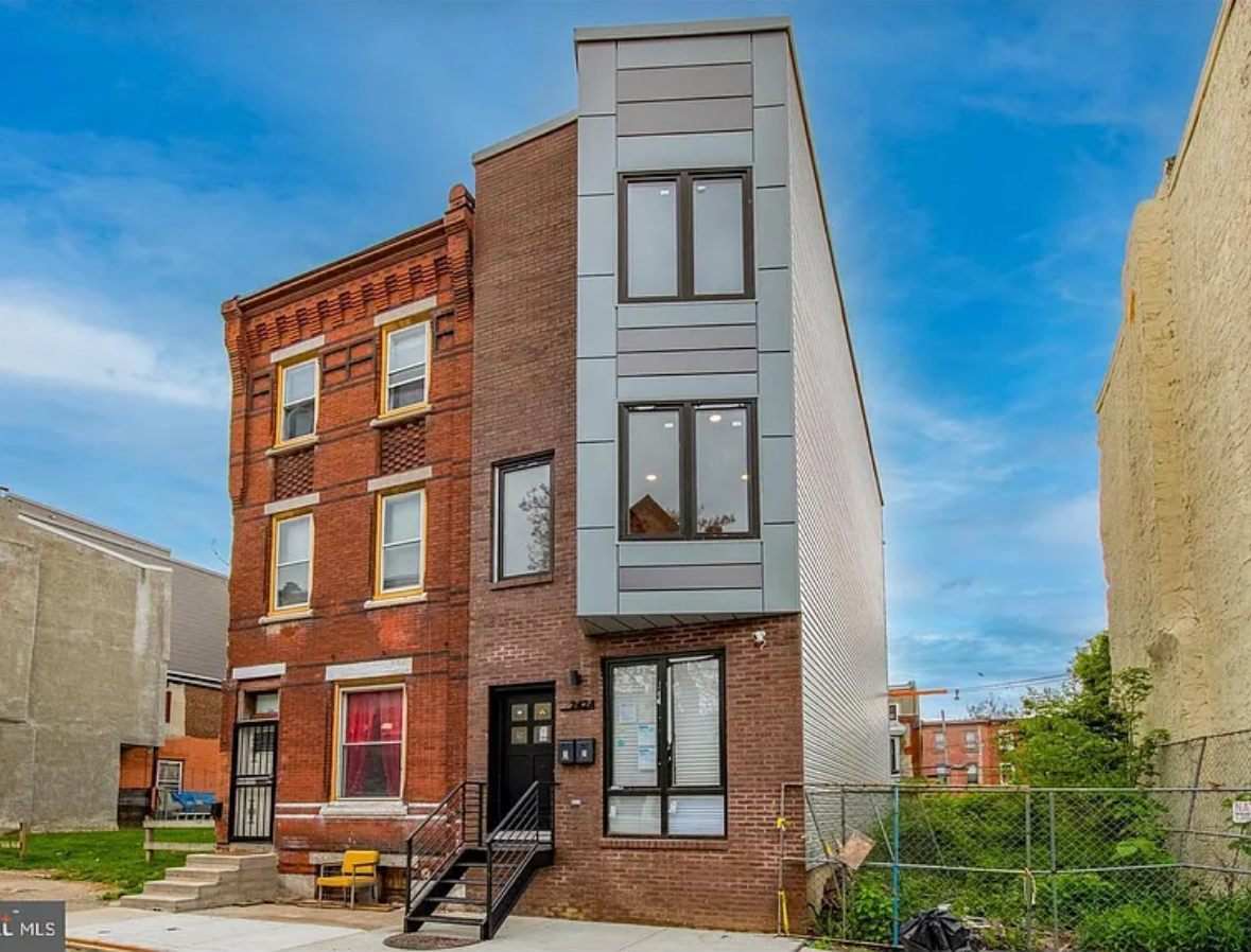 2424 Nicholas Street