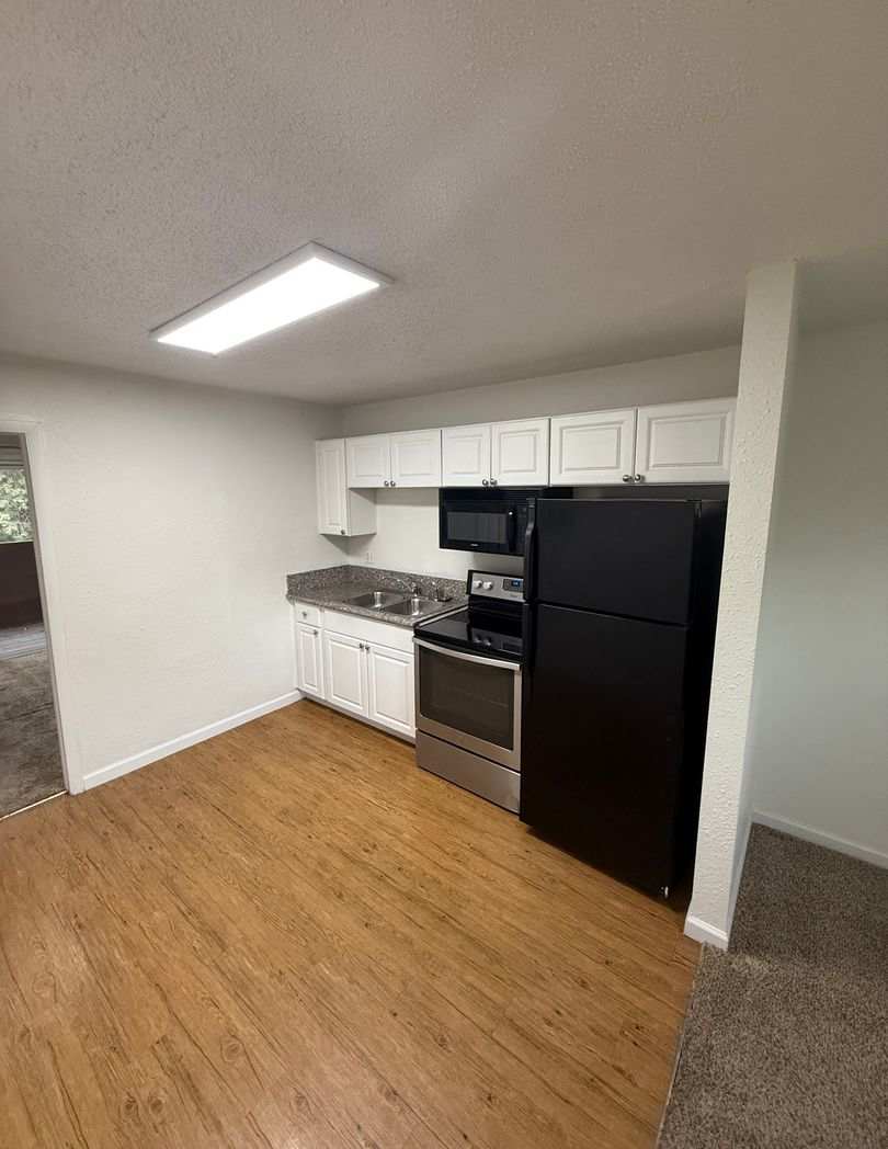 1 Bedroom - 1 Bathroom available - Great Location is Lakewood!