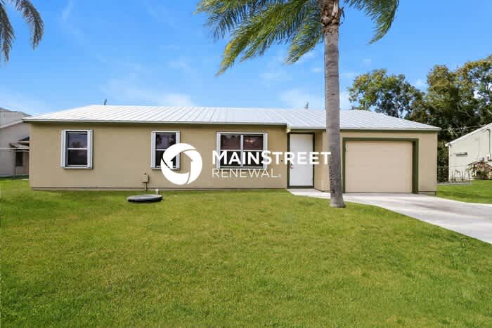 2252 Southeast Berkshire Boulevard