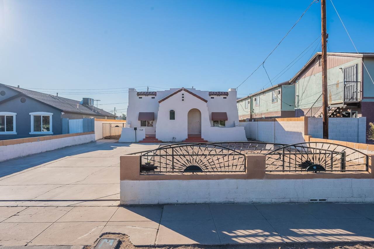 745 East Pierce Street