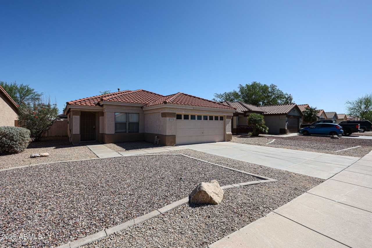 10550 W VIA DEL SOL Avenue